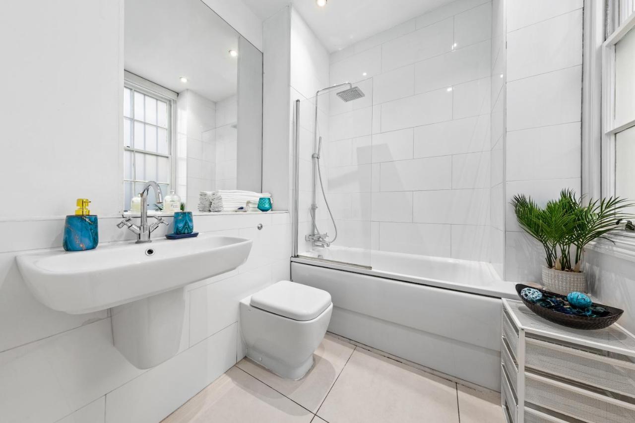 3-Bedroom Flat In London Sleeps 14 Hy1 Exterior photo