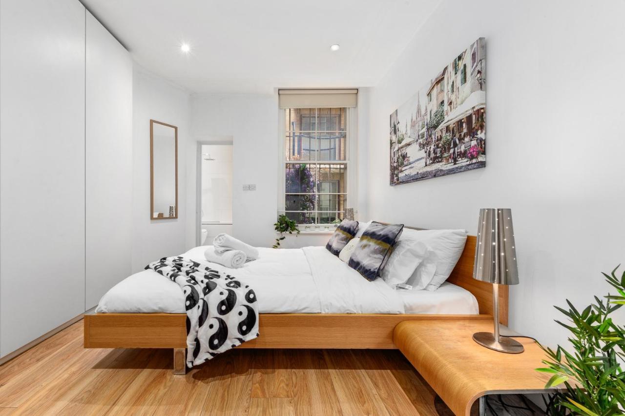 3-Bedroom Flat In London Sleeps 14 Hy1 Exterior photo